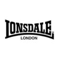Schwarzes LONSDALE™-Logo mit gebogenem Schriftzug, darunter 'LONDON', auf weißem Hintergrund.